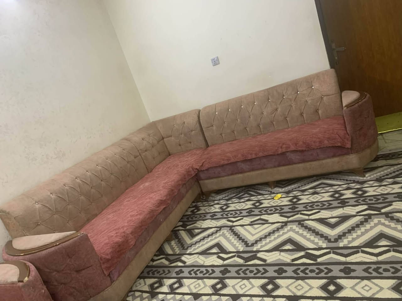 تخم للبيع نضيف ٨ مقاعد
سعره ١٧٠


**إذا كنت صاحب هذا الإعلان وتريد حذفه لأي سبب، رجاءا أرسل رسالة إلى الدعم الفني**