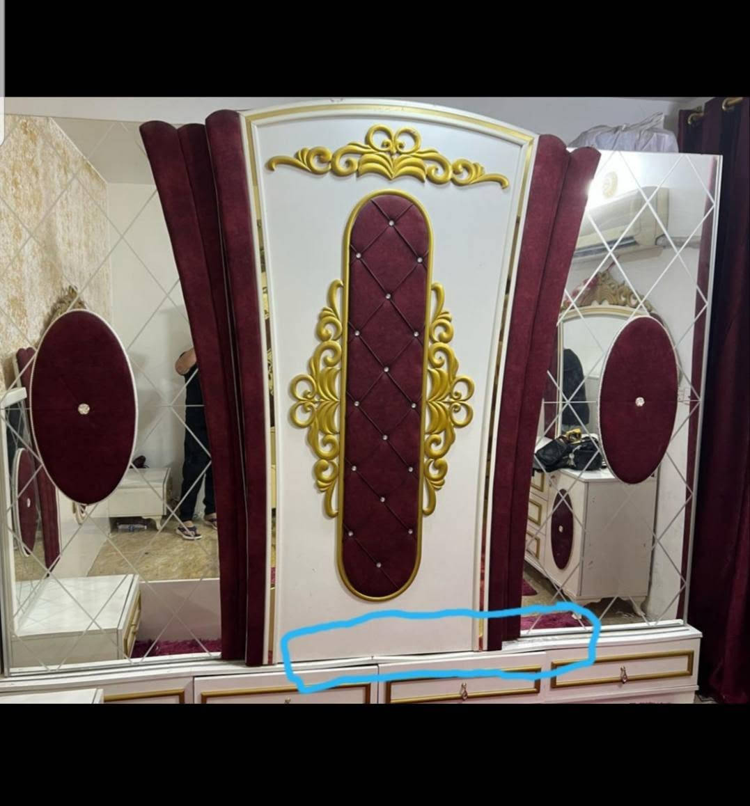 سلام عليكم غرفة نوم للبيع ضرر فقط المأشر عليه سجة الكنتور ونقص خشبات الجربايه السعر ٢٠٠ الف وبيه مجال مكاني بغداد الشعب


**إذا كنت صاحب هذا الإعلان وتريد حذفه لأي سبب، رجاءا أرسل رسالة إلى الدعم الفني**