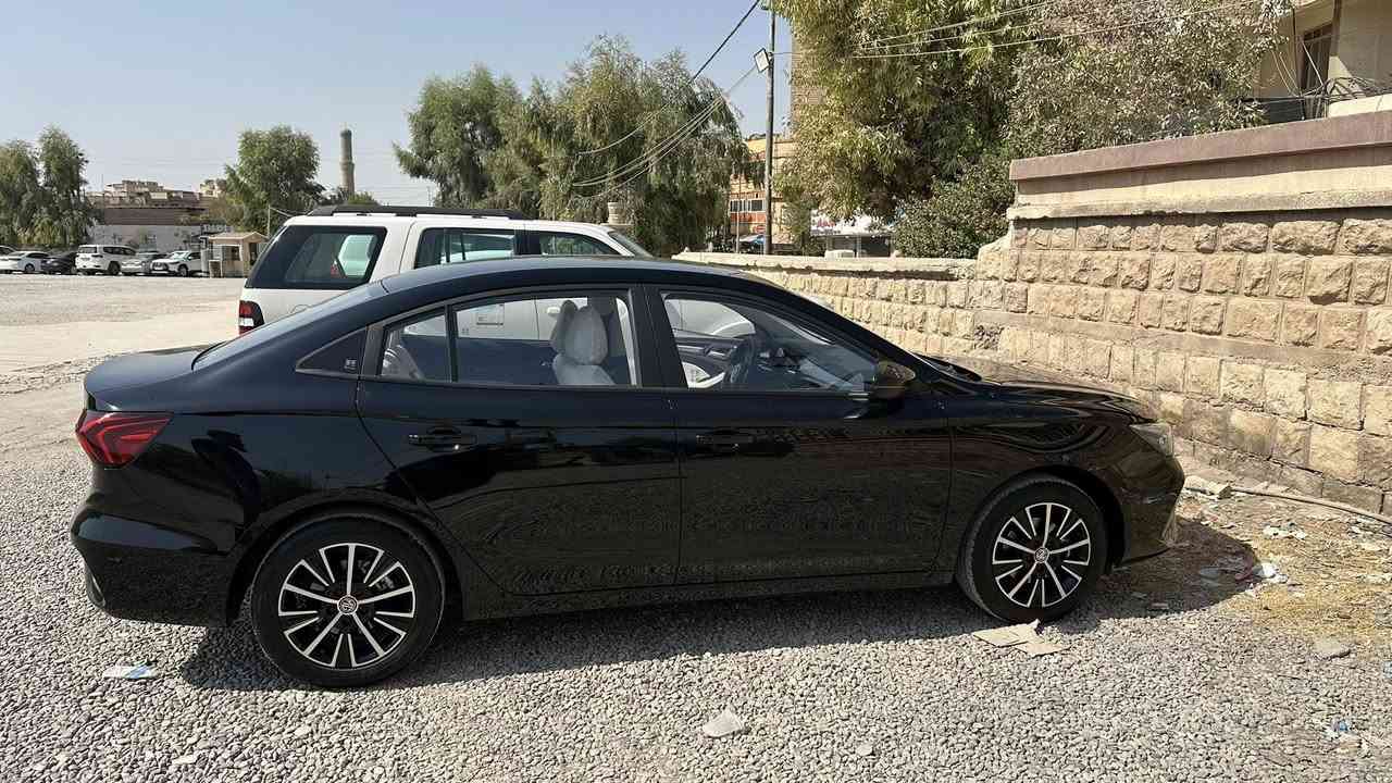 ‎ئێم جی 5 مۆدیل 2024 شكل نوى
                                                                         كمفورت        
                                                تەنها 10000كم  روشتوه
                                                               6 صال زه مان
‎به شه رتى هه مو شتيك
‎هیچ مەسرەفێکی تێدا نییە 
‎لەسەر دەقی شەریکە ماوەتەوە 
ABS 
Car play
                                                               زور موسفاتى تر
                                گێر و مەکینەی بەشەرت نەکراوەتەوە 
‎هیچ کێشەیەکی تێدا نییە 

‎ژمارەی خاوەنەکەی 
***********
