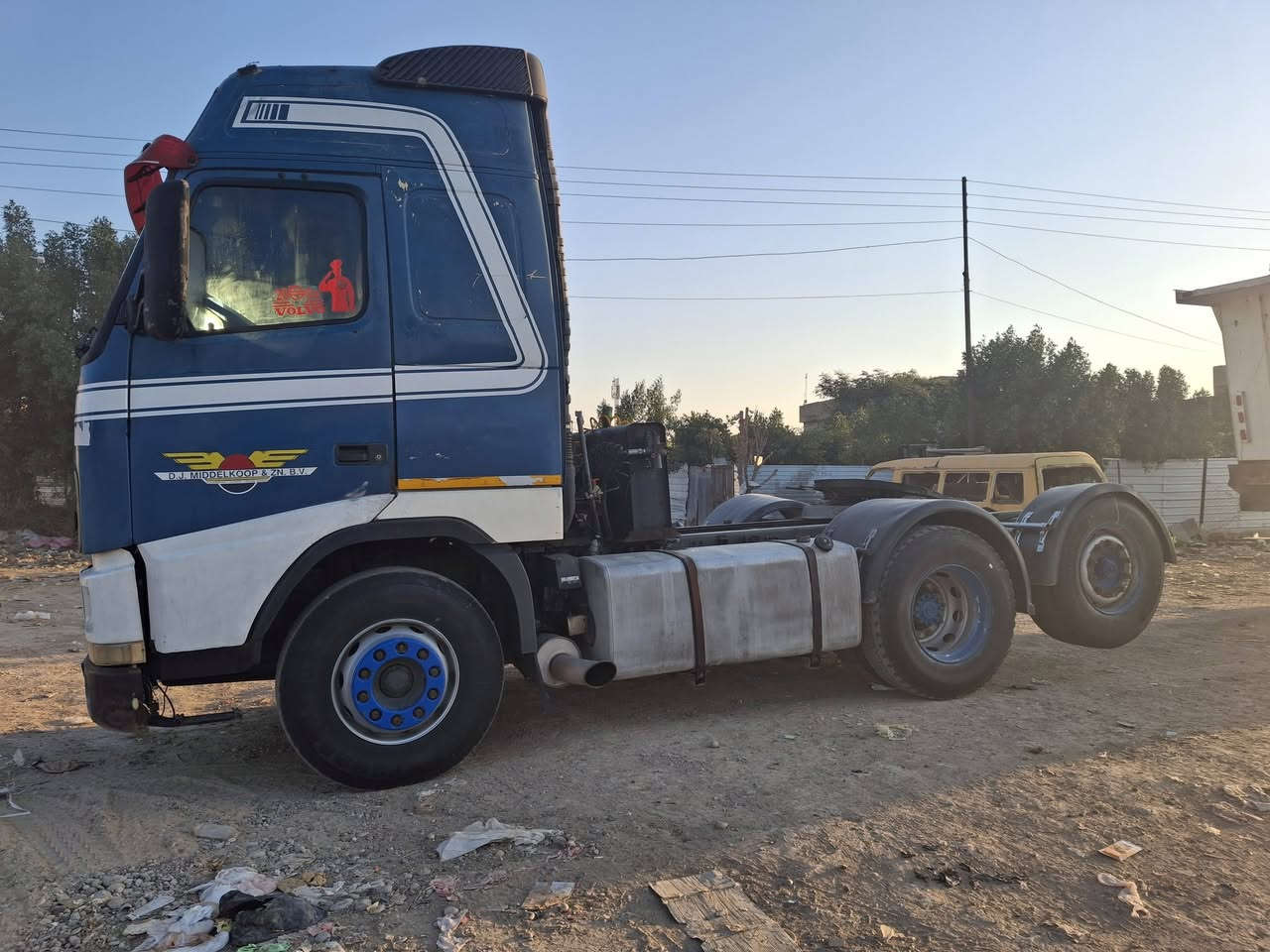 فولفو ٢٠٠١ سياره جاهزه للشغل مسجله فلات تخم تاير السعر ١٣٥
***********
