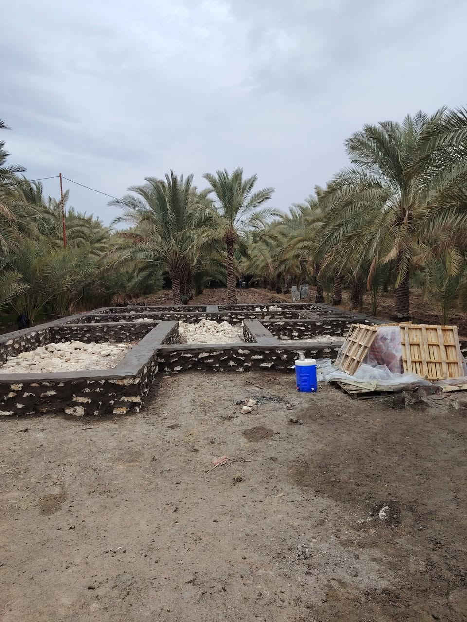 شغل حسب الطلب مكطوعه وكرسته وعمل ***********
