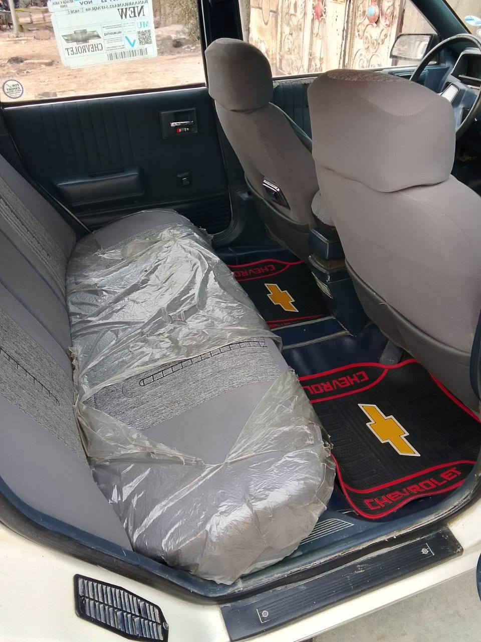 السلام عليكم للبيع فقط سلبرتي موديل 89 رقم بغداد دولي بسمي هزة ما صاقطه محرك بي تبخير قليل كير خير من الله حتى الوفر شغال تخم تاير كهربايات كلها شغاله سنتر لوك شاشه تاب كامرة خلفيه صدر امامي خلفي كله حلو ديل فيت يم مصبوغة صبغ عام للجماليه السعر 35 وبيها مجال ***********
