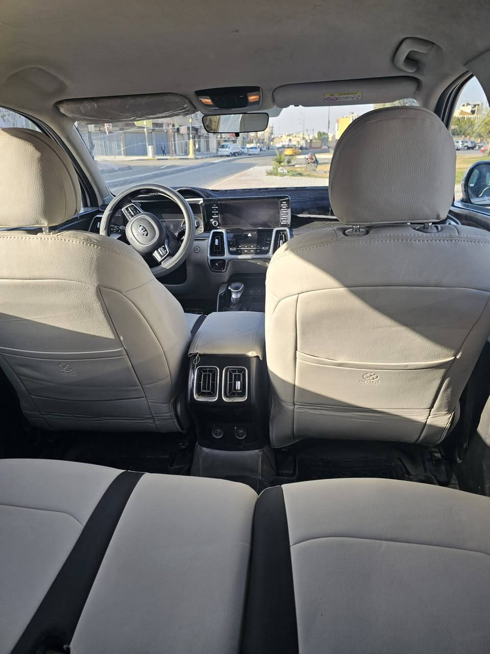 السلام عليكم سورنتو2021 خلجيه للبيع مكفوله كفاله عامه
فول مواصفات عده الفتحه 
السعر 245 استقطاع مباشر من الموظف بعدلهه سنه ونص اصير حره 
***********
