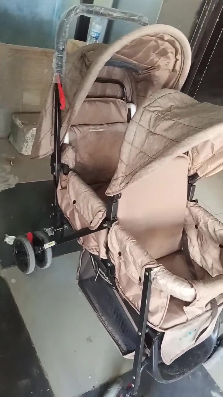 عربانه للبيع جديده والله
استعمال 10 أيام فقط بداعي السفر


**إذا كنت صاحب هذا الإعلان وتريد حذفه لأي سبب، رجاءا أرسل رسالة إلى الدعم الفني**