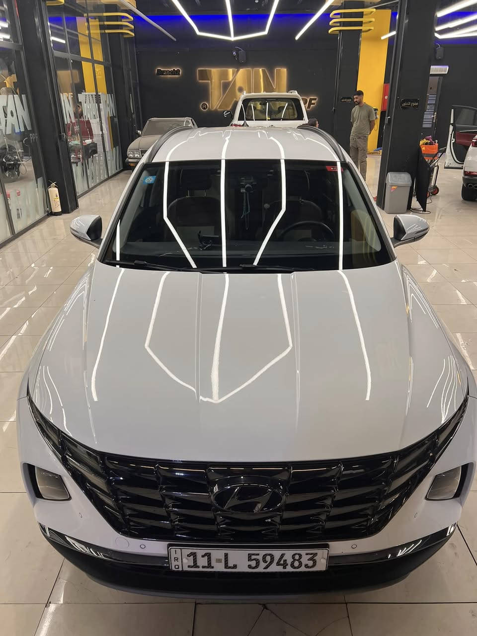 توسان خليجي ٢٠٢٤ للبيع
ابيض صدفي
شاشه كبيره 
تحكم ستيرن
السياره ماشيه ٣١ الف كيلو
السعر ٢٢٠ ورقه وبيهه مجال بسيط 
المكان بغداد حي البنوك
***********
