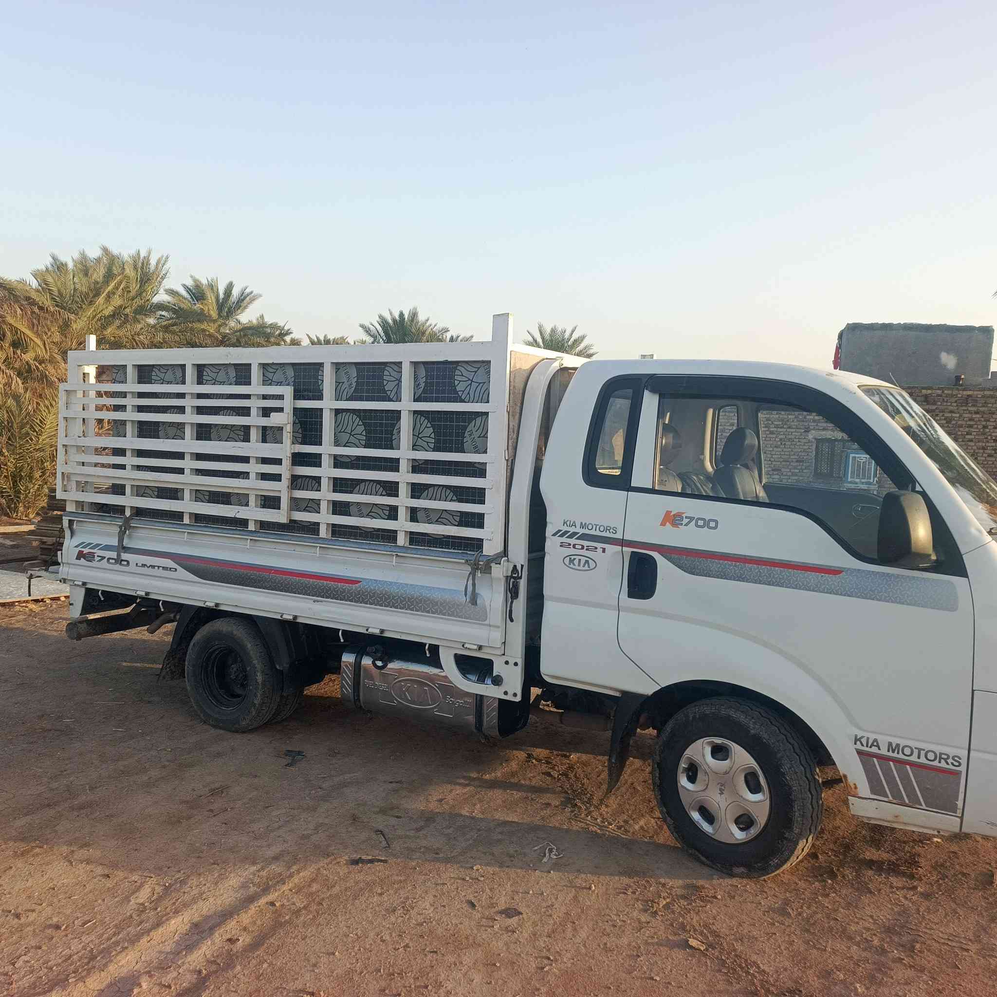 اسلام عليكم كيا موديل 17للبيع مكفوله كفال عامه رقم قادسيه   عنوان حله الشراي يتصل ع هاذا الرقم ***********
