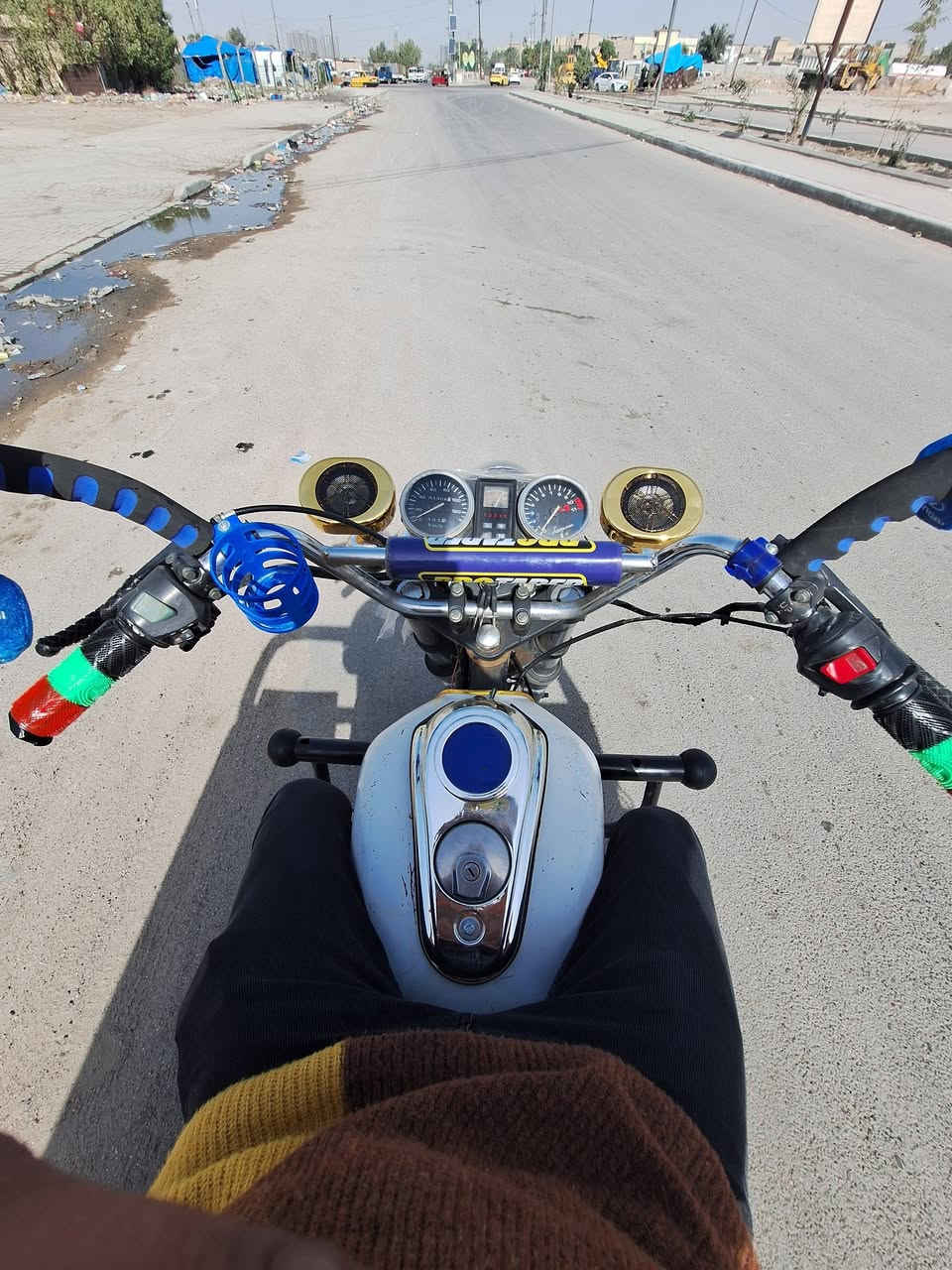 سلام عليكم موديل 2024 بلاديه لا لحيك ولا صبغ كفاله عامه اي نقص مابيه مال جناي سعر 1650تحياتي لجميع مكاني بغداد
***********
