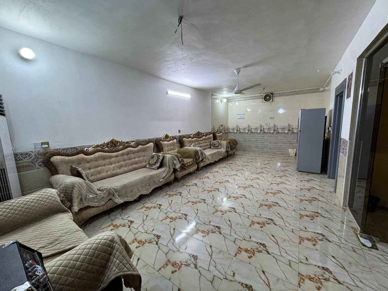 مزرعه البشوات الترفهيه للايجار ليومي
تحتوي على 
بيت مؤثث كامل 2 غرف نوم🎪🏡🏠
صالة كبيرة🏠
مطبخ جاهز مع الأواني 
مسبح كبير 🛝🌊
مسبح صغير الأطفال 🏖  
حديقه  🏕
مكان للشواء 🔥🔥🔥
يتوفر كهرباء على مدار24ساعه 🚥🚥
كراج للسيارات 🚙🛻
ألعاب 
فيشة 🎖
منضدة 🎾
الاتاجير نهاري وليلي ويوجد مبيت 🌕☀️🌛🌛
المكان صلاح الدين. قضاء بلد 
للحجز الأتصال 
***********
 متوفر واتساب ايضا
