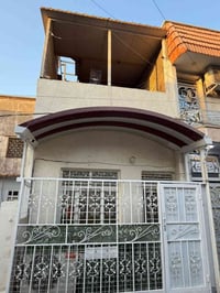 البيع مشتمل عكادة المساحة 60 متر.    الواجهة   4 متر   يحتوي على غرف ن...