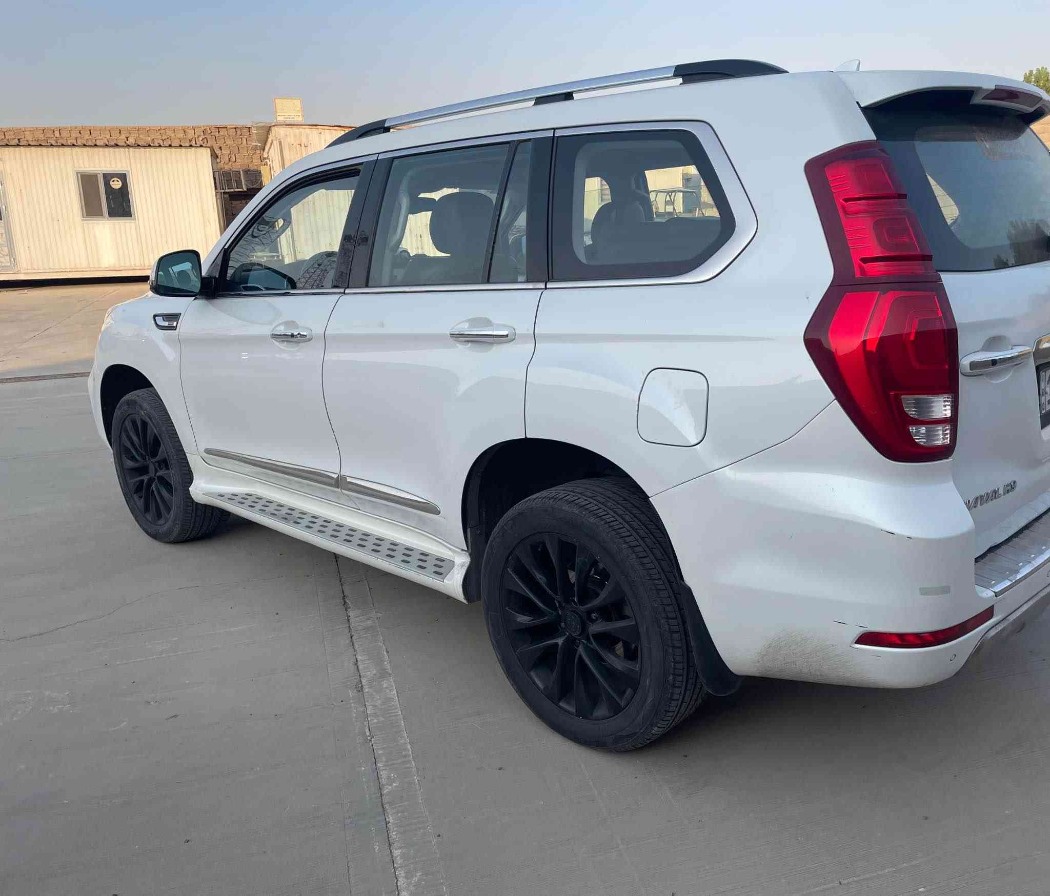 سلام عليكم 
للبيع او المراوس
-------------------------------
Haval H9 2019 Lux 
فول مواصفات واحد على واحد 
السياره كلين تايتل مابيها شي ابد فقط مكانات بارد صغيره 
المواصفات:
7 راكب
كيج الكتروني
كير طياره (ZF الماني 8 سرعات)
مكينه 2.0 توربو 
مرايات شفط 
حساسات 360 درجه 
بصمه 
شاشه جبيره 
دخول ذكي للابواب
سقف سلايت
تثبيت سرعه
الاضويه Led
كشنات جلد 
تدفئه الكشنات امامي خلفي 
تدفئه استيرن
اضويه Led داخل السياره ب 3 الوان 
هاند بريك بصمه
اوتو هولد 
تبريد 3 قطع ثلج 
وضعيات قياده 5
ترحيب بل مرايات والشاشه عند التشغيل
وضعيه المنحدرات 
بخاخ لايت الامامي
كاميرا خلفيه
فور ويل 
وبعد بيها مواصفات
--------------------------------------------------
ماشيه 128 الف Km وقابل للزياده
سنويه بأسمي تحويل ثاني يوم رقم بغداد انكليزي
العنوان:بغداد الكرخ حي المواصلات
السعر:160وبيها مجال
الرقم وات ساب*********** بغداد, العراق
