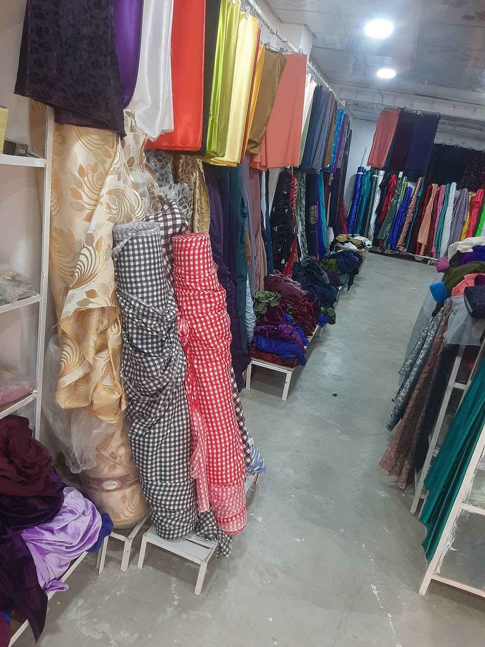 بسم الله وعلى بركة الله/ وصلنا اقمشه شتائيه نسائيه/٢٤/ ١٢/ ٢٠٢٥/ الاربعاء/ ناحية الزاب/ فرع ثانوية الزاب/ عبد الهادي_/ لبيع جميع انواع الاقمشه النسائيه/   (***********) شكرا لمن يشارك المنشور
