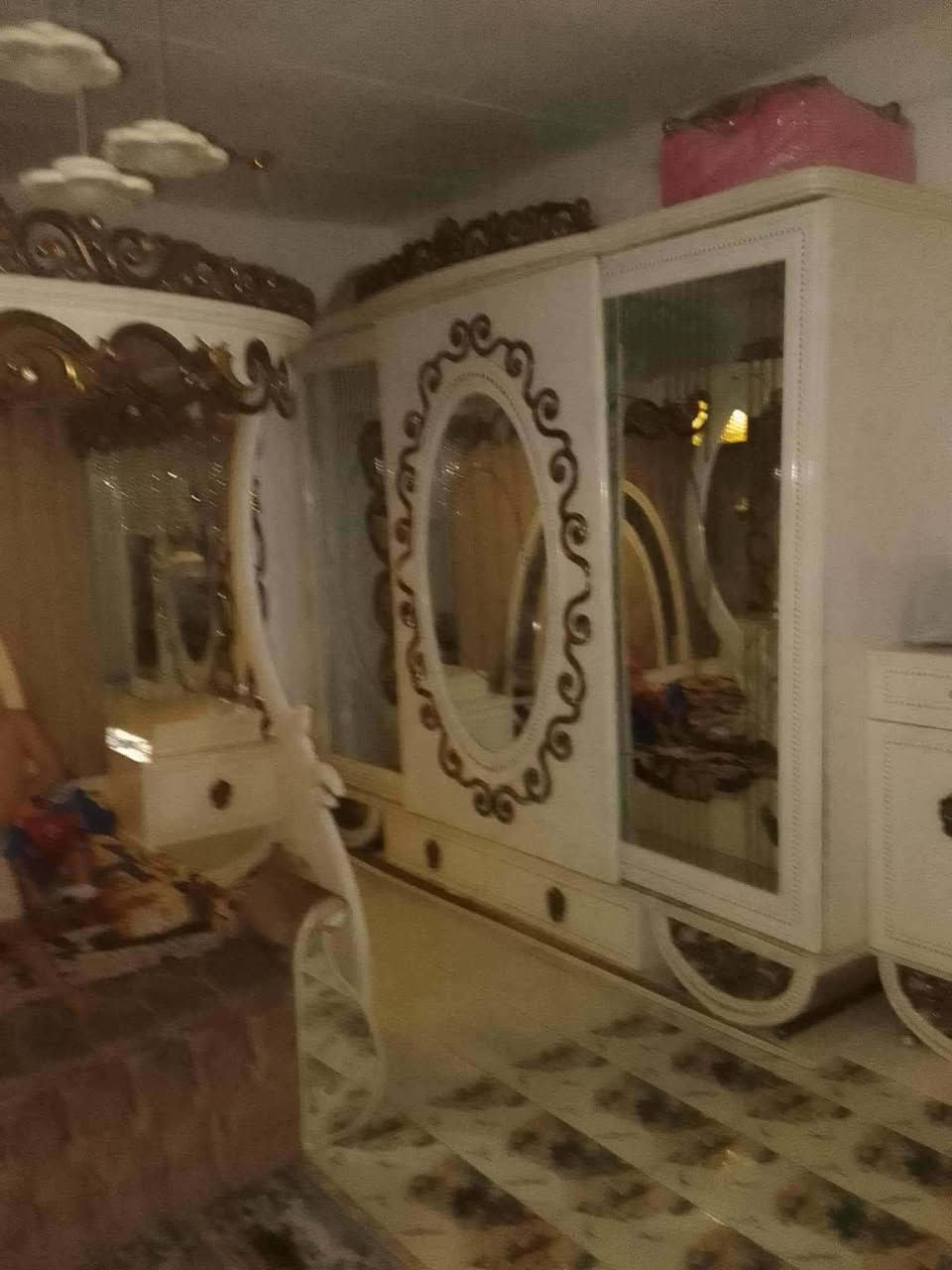 غرفه تركيه ضخمه لبيع اوتنباع قطع نظافه ٩٠


**إذا كنت صاحب هذا الإعلان وتريد حذفه لأي سبب، رجاءا أرسل رسالة إلى الدعم الفني**