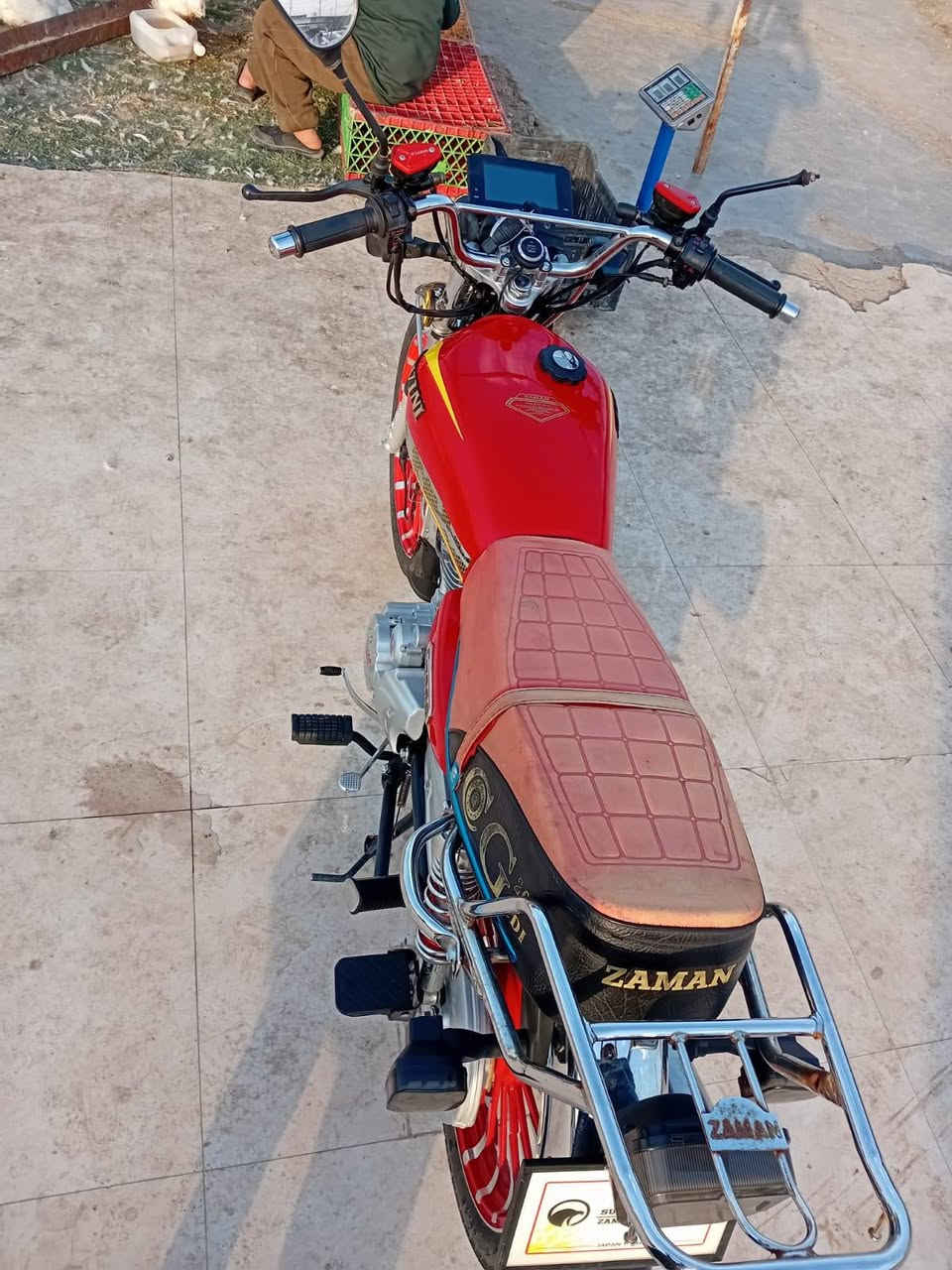 ماطور للبيع سيفان نضيف موديل 25 كهربائيات دشبول كلشي شغال اي عيب مابيه سعر 700 بيه مجال موشراي لاتكسر بلسعر الاستفسار ***********
