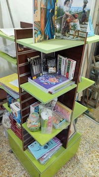 خشب تركي • رف متحرك • كومدي