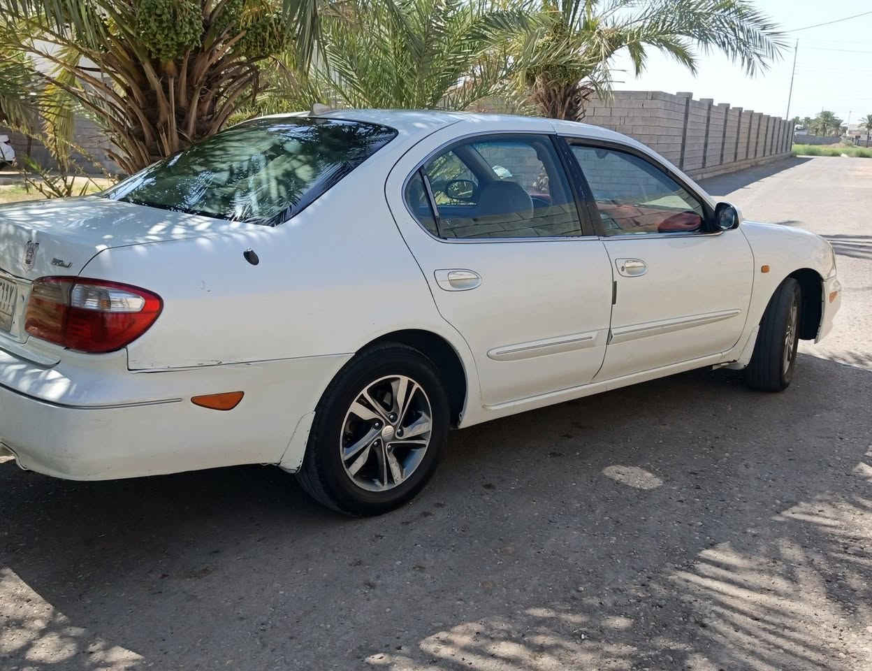 سلام عليكم 
مكسيما 2001  3000 السياره نضيفه وخير من الله محرك 6 سلندر تبريد خير من الله تعال وشوفها بعينك جديده ماشاءالله وانضف بعد من الصور السياره بس اشغل وتطلع ما ناقصها برغي   رقم بغداد السنويه بعدها ما ساقطه السعر ٧٢ وبيها مجال مكاني الانبار الرمادي رقم الهاتف ***********
