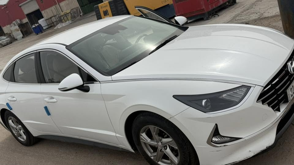 سلام عليكم

سوناتا موديل 2021 غازززز فقط غازززز خط واحد

ماشيه 55,000

تخم تايرات جديد 

السعر145ورقة 

المكان بصره لتواصل ***********
