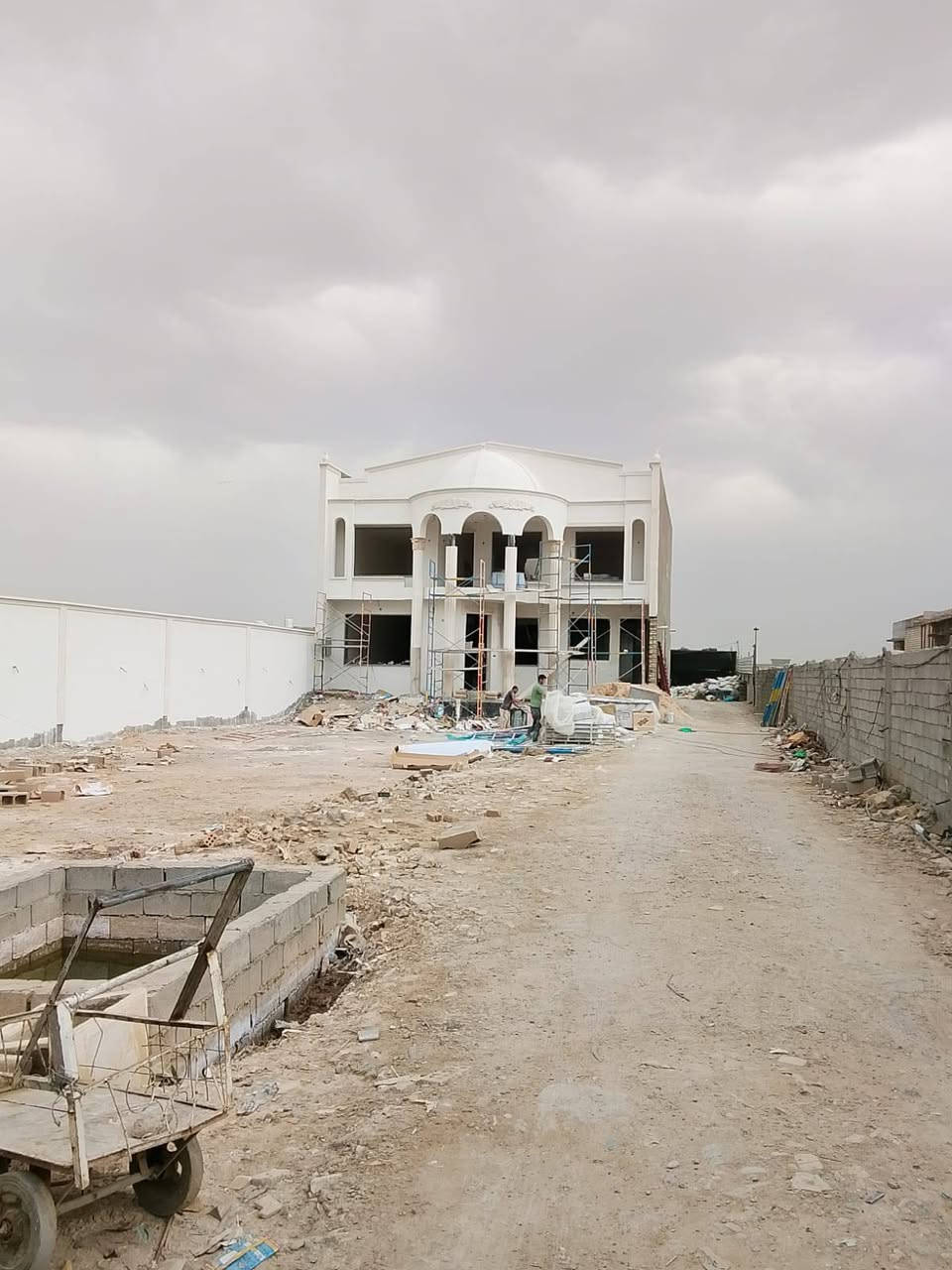 كادر لبخ وطلس وكبلونات درجه اولى مصري تسليم مهندس ***********
