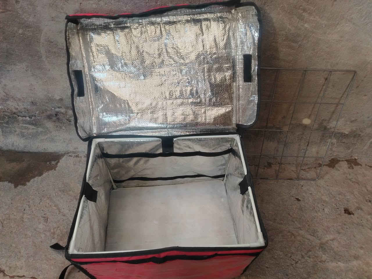 سلام عليكم
غراض للبيع
مكاني بغداد المشتل
متواجد خاص


**إذا كنت صاحب هذا الإعلان وتريد حذفه لأي سبب، رجاءا أرسل رسالة إلى الدعم الفني**