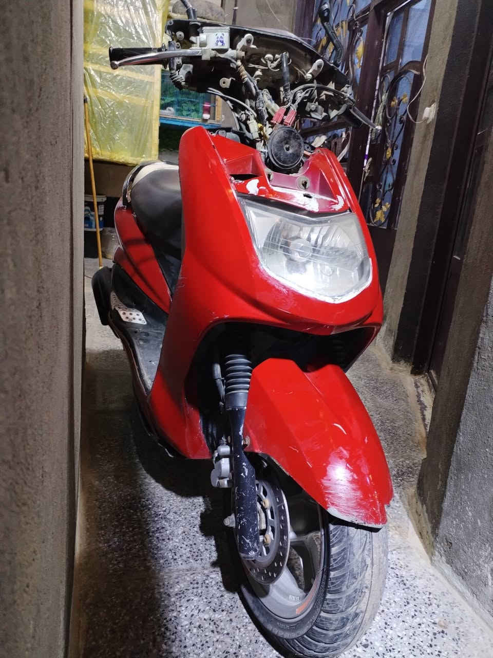 سلام عليكم دراجه سكنس نثيه 140كابريتر دراجه شغاله وخير من الله مجفته مره دراجه شرط نكره وحده السعر 300وبيه مجال المكان تاجي المصابيح تواصل ع هذا الرقم ***********
