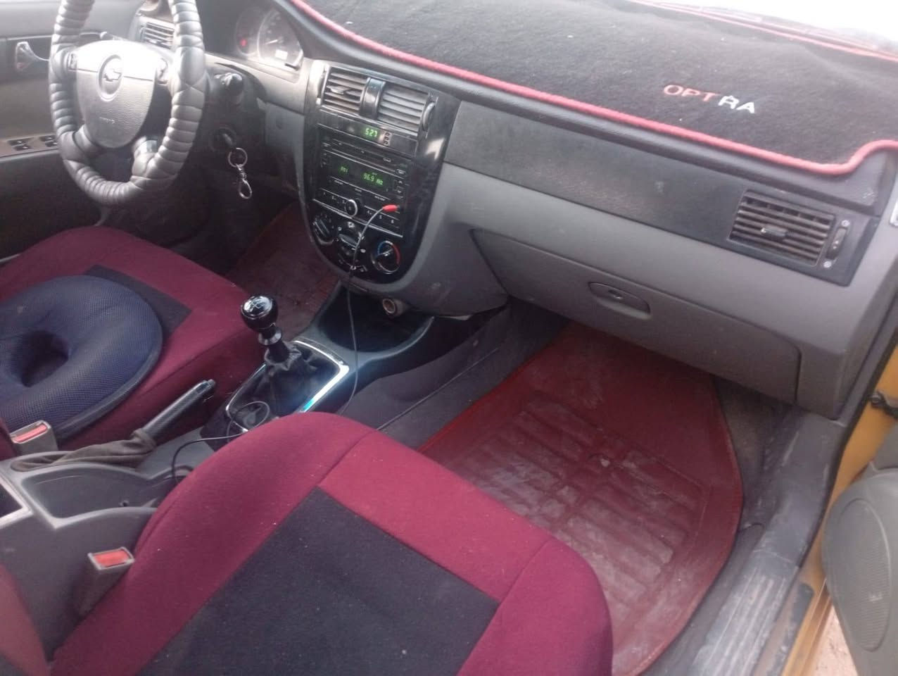 اوبترا. 2012شركه. العامه. كير. عادي. محرك. قبل. شهر. شاده. مال. حاويه. السعر. 68 وبيه مجال ***********
