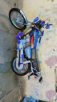 دراجة 2019 • أوراق أصلية • كوت شارع النفط