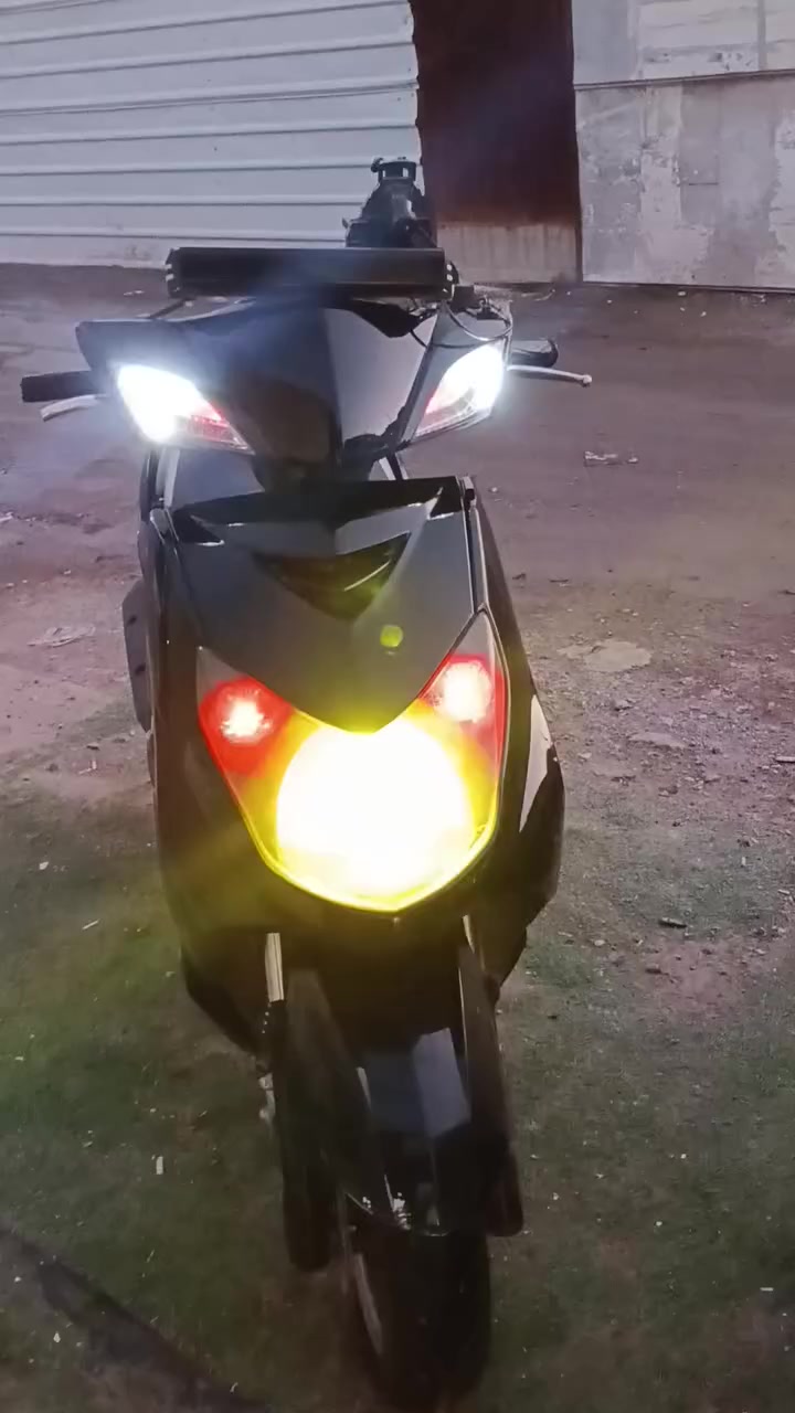 سلام عليكم سكنس فحل نوز درجه كامله اي نقص مابيه مكينه مجفته دراجه لا تنقص دهن ولا تبخير دراجه كامله ربع ما تصرف عليه رايده ب600 وبيه مجال *********** موجود وتساب و موجود مازنجر
