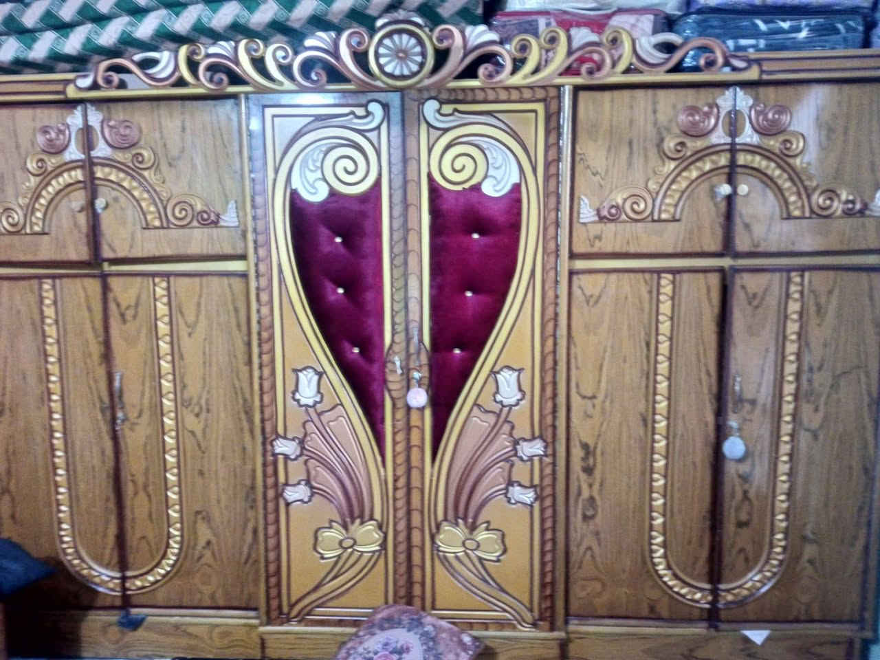 غرفه نوم مستعمله للبيع مكاني الانبار قضاء الكرمه سعر 600 //***********
