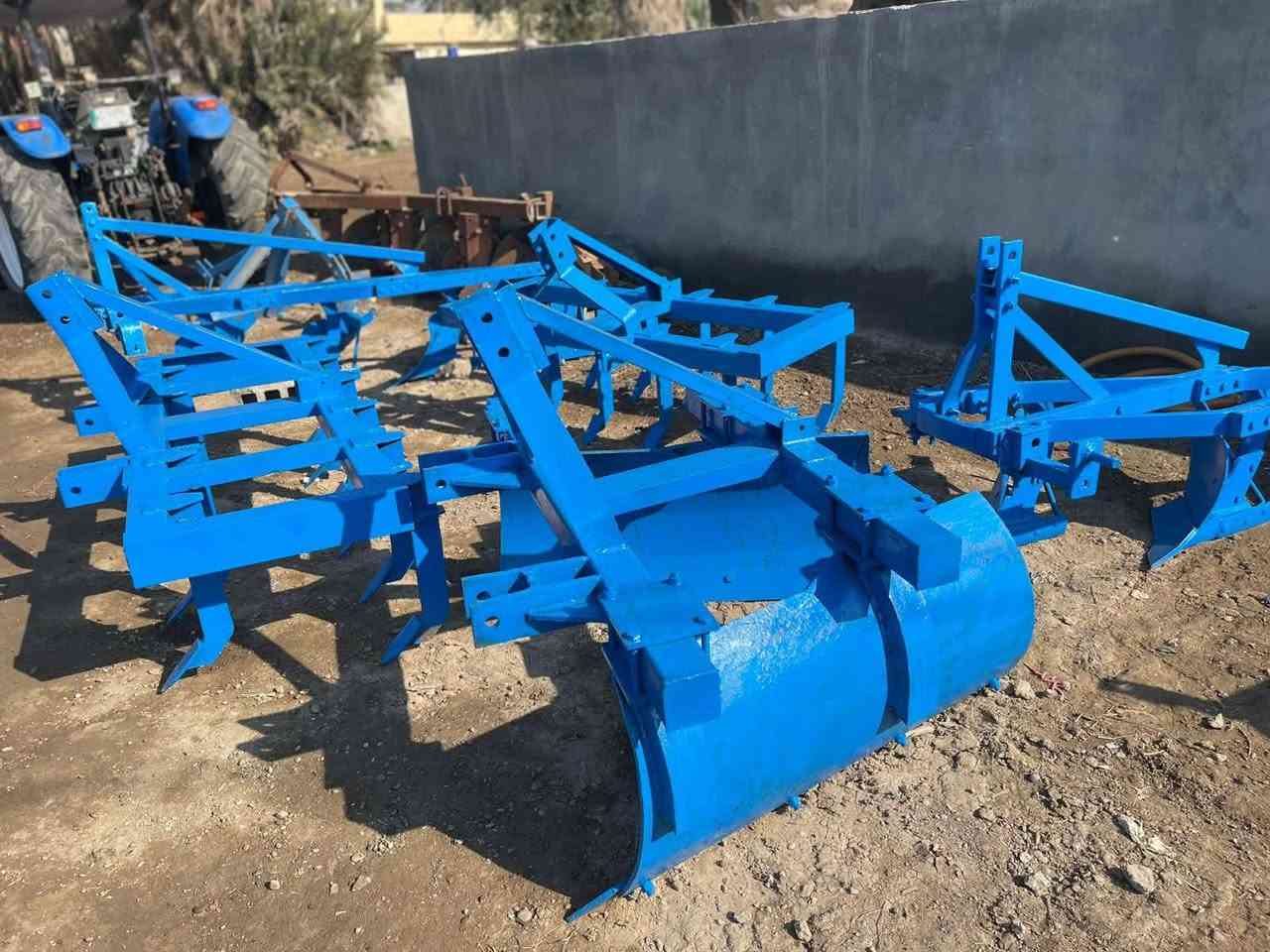 للبيع مرازه جديده في معمل وحداده النعيمي للمعدات الزراعيه بأدارة عبادي النعيمي *********** ***********
