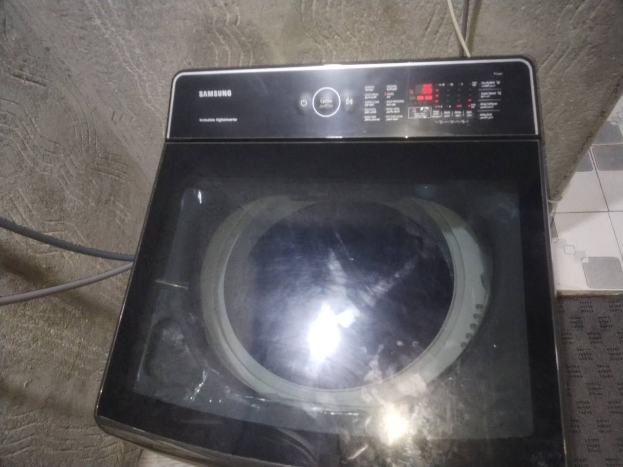 غسالة سامسونك ١٧ كيلو مستخدمه قليل  للاستفسار *********** او خاص
