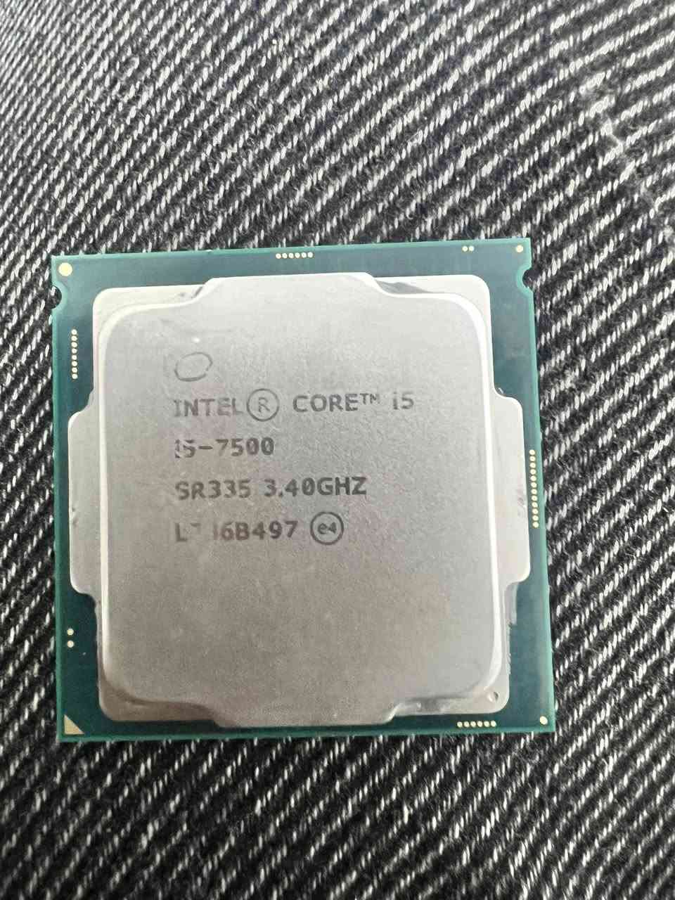 سرعه 3200 مفحوصات وشغلات
بيع مستعجل اذا تجي هسه تاخذهم 80
اذا توصيل سعر يختلف
معالج انتل  i5.7500 سعره 30 مكاني بغداد مدينه الصدر


**إذا كنت صاحب هذا الإعلان وتريد حذفه لأي سبب، رجاءا أرسل رسالة إلى الدعم الفني**