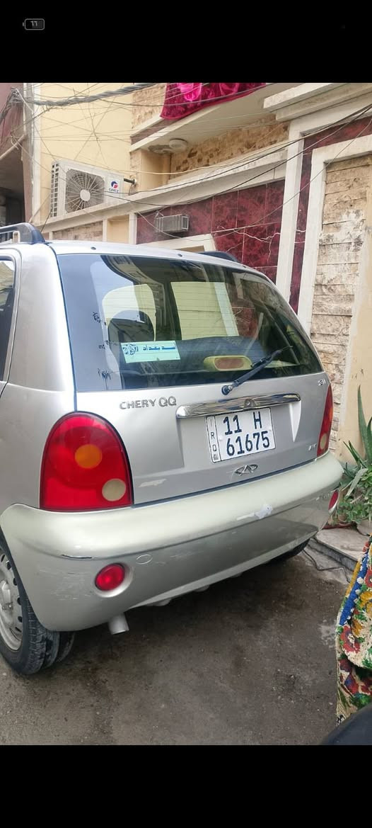 السلام عليكم كيوكيو موديل 10 ماشيه 86مكينه وكير جديده سياره بسمي تبريد ثلج تخم  تايرات جديده باتري جديده سياره بلادي لا ضربه ولا تبديل كهربائي كلها شغاله السعر 30 وبيه مجال صدر امامي وخلفي جديده مكاني بغداد ***********
