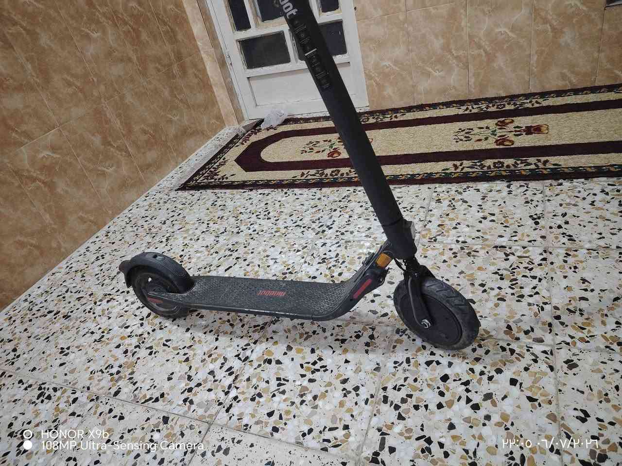سكوتر شحن للبيع بدون بطاريه بس نظيف الرقم *********** على واتساب او ماسنجر
