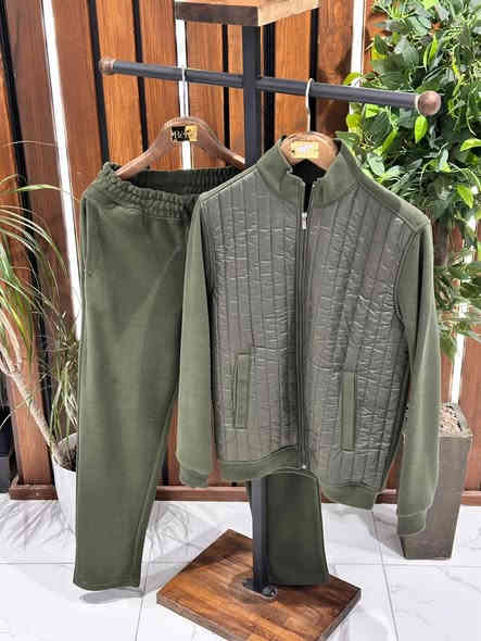 ياالله
توفر لدى ازياء العوادي 🔴🔴
تراكسوت خام ثقيل
متوفر بأربع الوان ✔️ ✔️ 
وقياسات كامله 😁😁😁
ازياء العوادي
مجاور رتاج للموبايل 
***********
