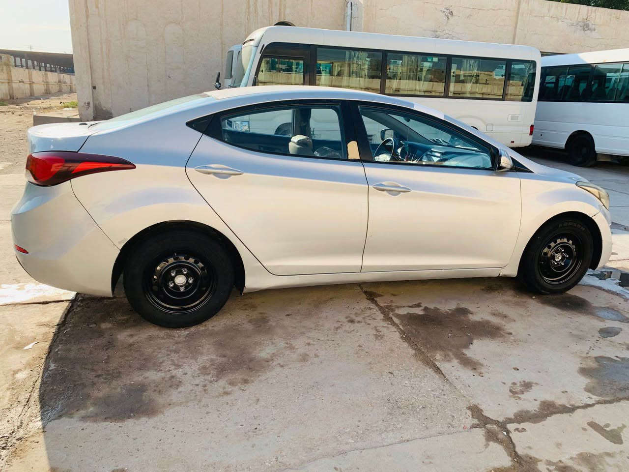 هونداي النترا خليجي حره تحويل ثاني يوم بسمي الرقم الدولي ذي قار . السياره بدون ضربه فقط صبغ جماليه حزام
كير مكينه تبريد حداديه وتخم تاير كفاله 
مغلفه حراري من داخل كشنات وارضيه 
مكينه ١٦٠٠ ترايك لبغداد شرط 
السعر ٩٧ العنوان البصره الطويسه *********** البصرة, العراق
