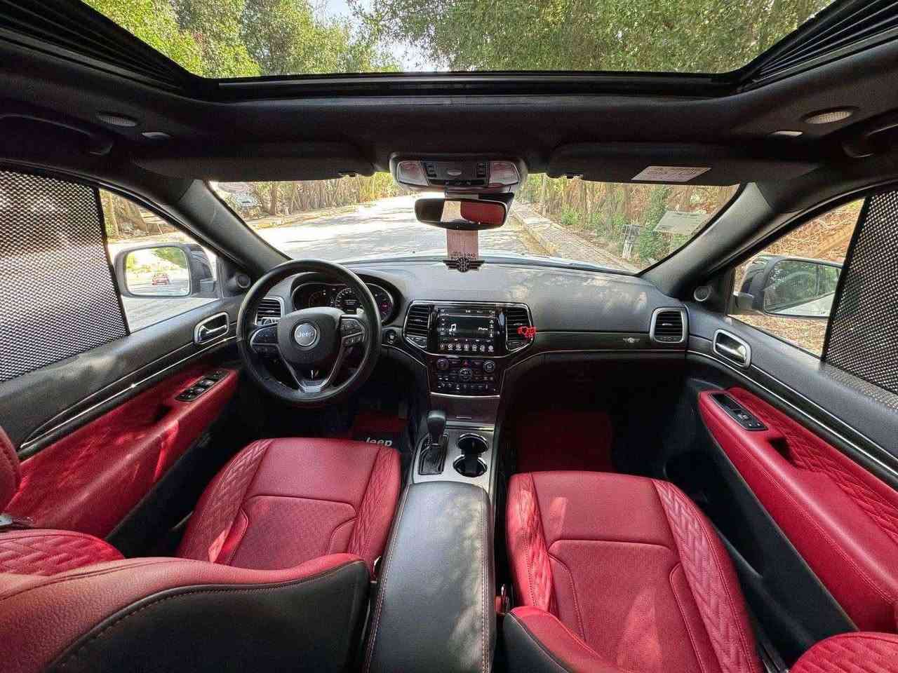 للبيع جيب اس  / 2022  S
( خـليـجـي )وكالة هارلم

فول فول مواصفات 1/1

فورويل 

بانوراما ع طول السياره

داخل احمر 

عداد المسافات : 56 الف فقط

السياره كفاله عامه عدا رصعتين صغار بي دي ار مكينه وكير كلها كفاله عامه

 ( وكاله هارلم) ام الرادار

مكينة  3600 6 سلندر  

 سقف بانوراما ع طول السياره

 كشنات جلد  احمر+ كهرباء + تدفئه + خزن ٣ وضعيات 

 نظام النقطة العمياء 

 ويل حجم 20 بلادي سبورت 

 نضام خاص للطرق الوعرة 

تشغيل عن بعد 

مري كهرباء وشفط

 مرايا متحسسة للضوه العالي 

 بخاخات لتنضيف اللايتات الامامي

 نظام تشغيل واطفاء المحرك اوتماتيكي للتوفير وعدم صرف الوقود عند الايقاف (AUTO START SYSTEM)

 

وضعيات قيادة التحكم بيهم عن طريق الماوس 

لايت زنون امامي ولد خلفي 

اوتو بارك

 ستيرن كهرباء + تدفئه ستيرن 

 ريموت كنترول عدد 2 

 حساسات خلفية امامية

وبعد هواي مواصفات معروفه مواصفات ال S

السياره جاهزه ومابيها دينار مصرف وبلعافيه ع ياخذها

مكان السياره بغداد -الحرية

للاستفسار :***********
