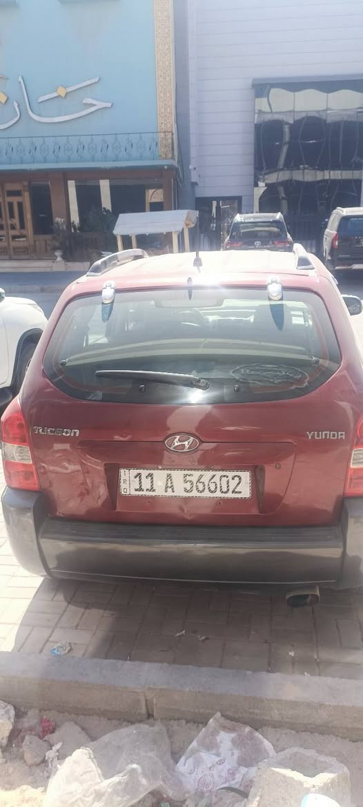 توكسان هونداي 2006 خليجي
محرك 2000 دوش 
سياره مصبوغه عام صبغه جارد ونصبغت
حادثه جاملغ ايمن 
سياره نضيفه ومرتبه 
السعر 90 ورقه وبيه مجال 
مكانه كربلاء منطقة الامام عون 
0772 656 9408 كربلاء, العراق
