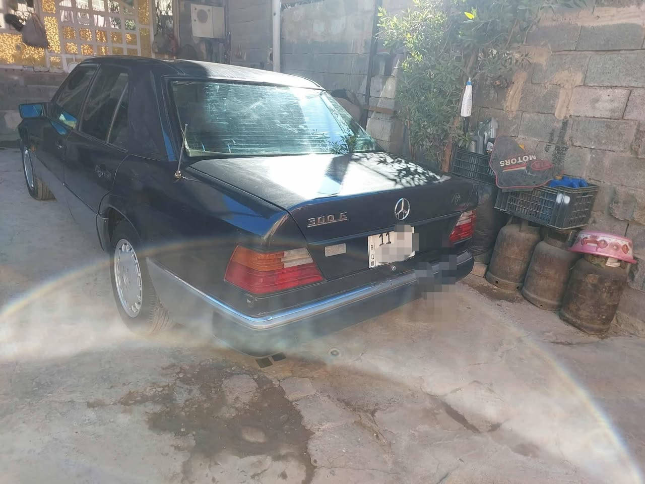 سلام عليكم مارسيدس دب مديل 88 مكينه بلاديه قواعد بلادي كهربائيات شغاله تخم تاير جديد صدره جديد رقمه بغداد بسمي سنويه لحد 30  سعره 65وبيه مجال عنوان بغداد مدينه الصدر  ***********
