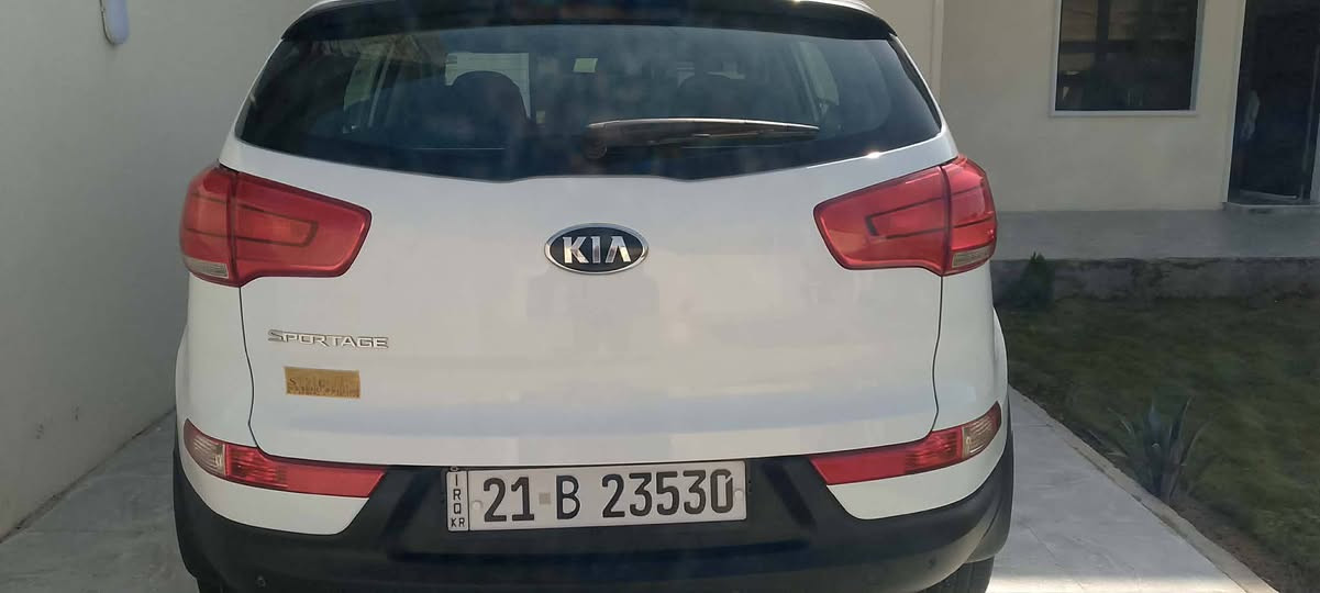 سلام عليكم سبورتج موديل 2015 خليجي بنروما كشنات جلد مشمشي ماشيه 103 سياره مكفوله كفاله عامه
***********

165 وبيهه مجال
