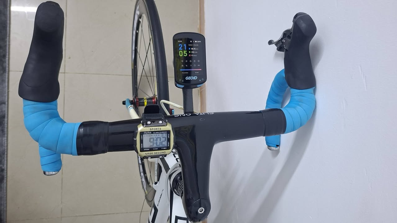 🔴 للبيع فقط  مع ملحقات وبدون 
🔵 رود فوكس الماني فول المنيوم
🔴  قياس 54
🔴 ماشه كاربون
🔴 استيرن كاربون
🔴 سستم كلارس  8×2 
🔴 وياله صوت عالي شديتها جديده ولا طالع بيها ولا مره 
دراجة نقصه فقط عيار للنقال الامامي
السعر 500 الف قفل بدون ملحقات
 مع الملحقات 625 الف 
الملحقات ✅️
1️⃣️ جنطه ظهر مع جود ماء غير مستخدمه جديده 
2️⃣️ خوذة نوع Moon 
3️⃣ ️منفاخ هواء  شحن نوعية جدا راقية ويصير باور باونك وبي لايت حركتين
4️⃣ ️عداد GEOID
5️⃣ ️لايت راس ب3 عدسات اضاءة جدا قوية وبي بطاريات ليثيوم اصلية ونفس الايت بي بك لايت ٣ حركات 
6️⃣️ جوابه عدد ٢ 
7️⃣️ بك لايت xoss
8️⃣ كفوف اصلية GEL 
🚫اي شي مو واضح تفضل خاص ارسلك فديوات


**إذا كنت صاحب هذا الإعلان وتريد حذفه لأي سبب، رجاءا أرسل رسالة إلى الدعم الفني**