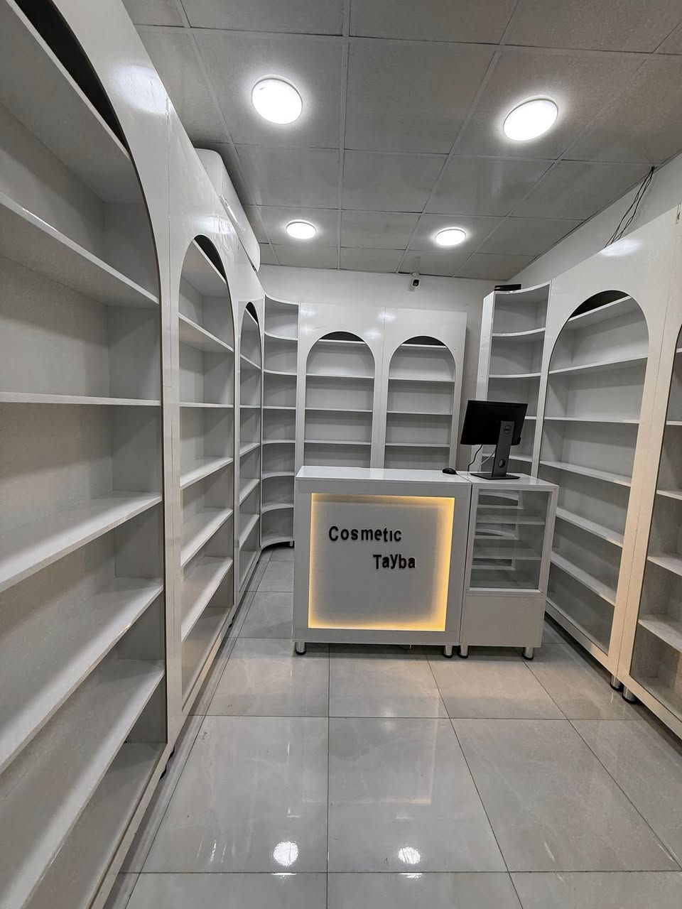 للبيع بعدهم جدد بدون ستعمال  بغداد الدورة 

0773 948 8088
