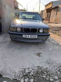 بي ام دبليو E34 • ١٩٩٢ • رقم انبار ٥٢٥