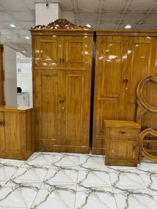 غرفه صاج جديده وغير مستخدمه تكمه تفصال  نوع خشب خارج 5ملم صاج 
وداخل 4ملم صاج
داخل وخارج صاج 
صبغ صاجي حراري


**إذا كنت صاحب هذا الإعلان وتريد حذفه لأي سبب، رجاءا أرسل رسالة إلى الدعم الفني**