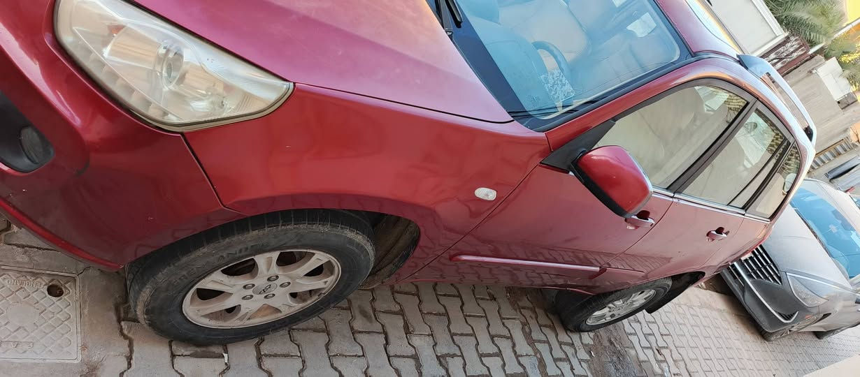 للبيع تيكو 2013 رقم مثنى كفاله كير ومكينه وحداديه وتخم تاير وكشر من الضربه والصبغ تبريد شغال راعيها بلديوانيه بيها خياسات مامصلحه السعر 44 وبيها مجال بصيط مكان السياره نجف للتواصل خاص او الاتصال بلرقم *********** النجف, العراق
