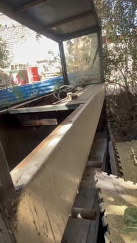 طباخ ثلاث عيون • يحتاج صبغ • بغداد