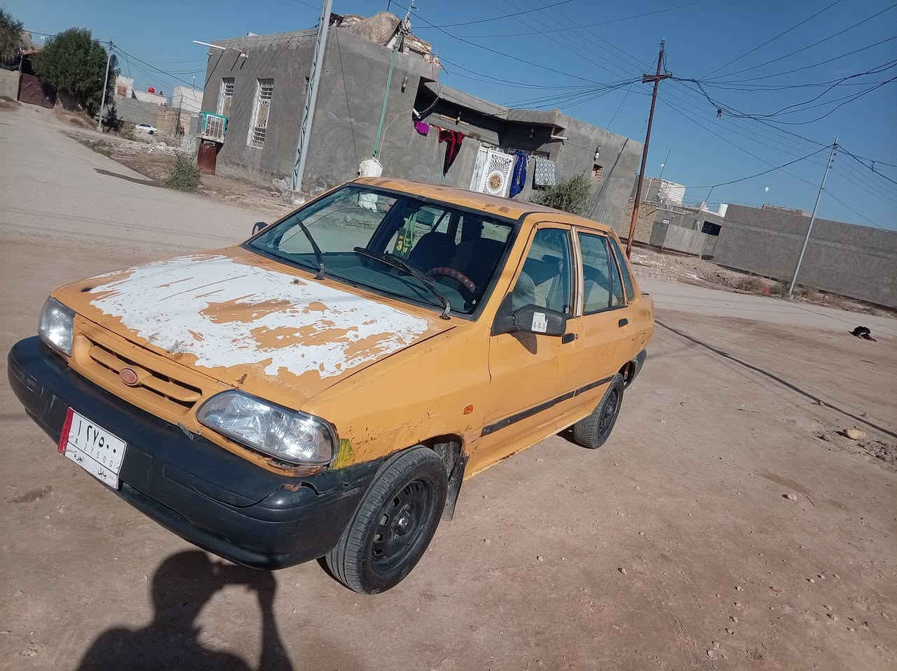 سياره للبيع موديل 2012 سنويه لل ٢٧ امداورثاني يوم كير محرك تخم تاير خير من الله سياره بسامينه سعر ٢٠ وبيه مجال بسيط ***********
