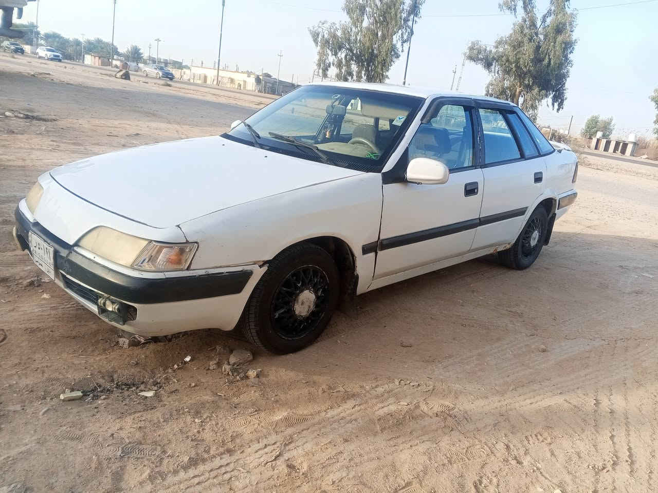 اسبرو للبيع محرك وكير مكفولات تخم تاير بابل مشروع وطني 20 وبيها مجال***********
