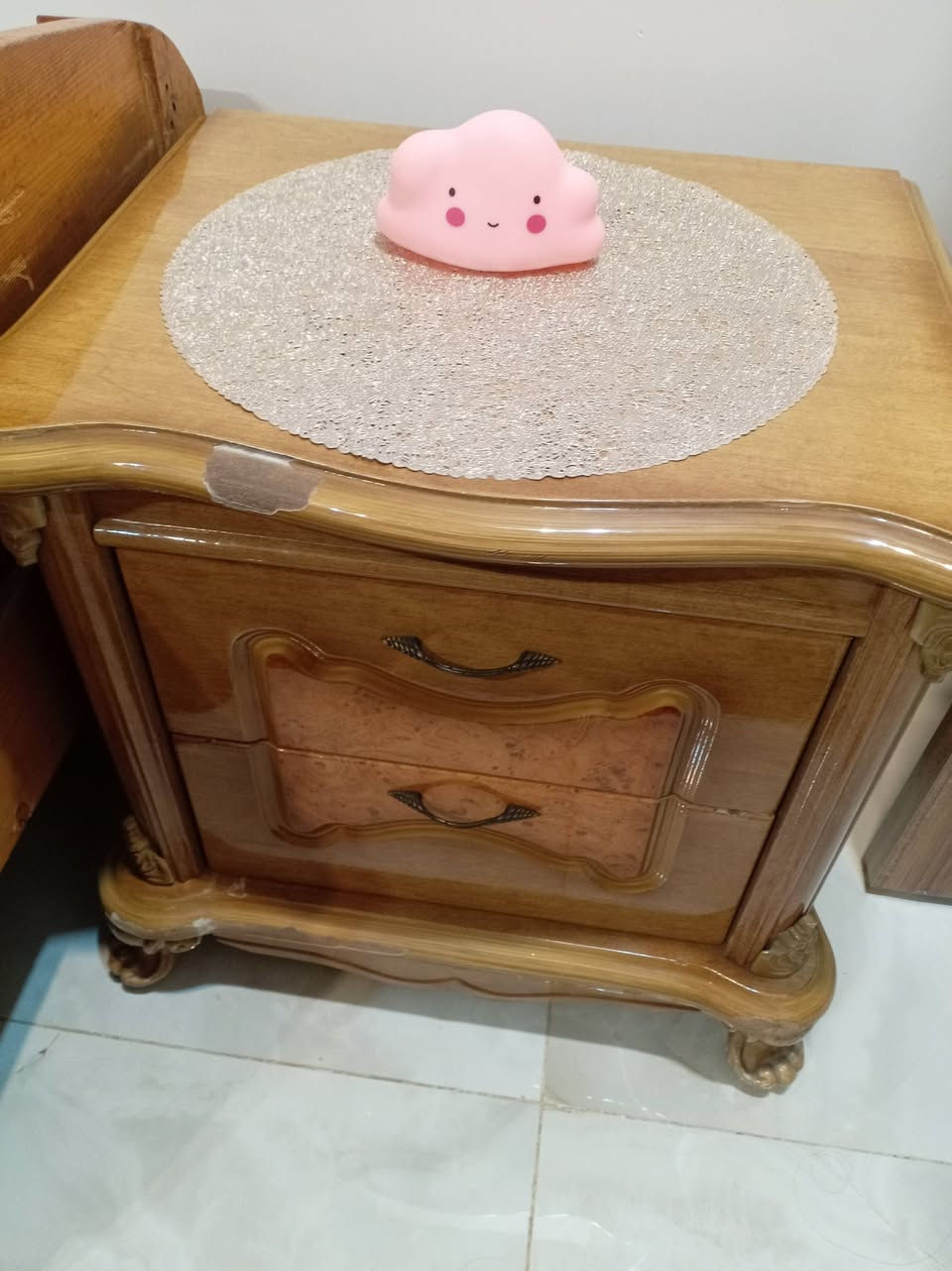 للبيع 
غراض منزلية نظيفة 
***********
واتس اب 
اسعار مناسبة
