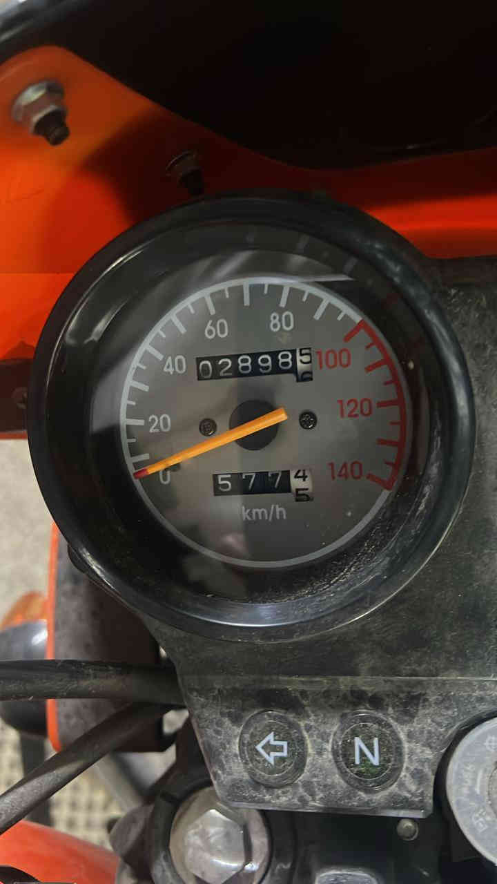 سلام عليكم دراجة دايوان جبلي للبيع مرقم بغداد لوحات ثنين تحويل ثاني يوم  مكفولة من كلشي السعر 3 مليون ويها مجال مكينة 200 عنوان الدراجة بغداد الكرخ ما متواجد علفيس واتساب واتصال
***********
