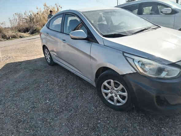 اكسنت ١٦ خليجي ١٤٠٠ مكفولة ماشية 316 الف كيلو بيهه مشكله بالمحرك بدون حادث السعر 70 وبيهه مجال بسيط ***********
