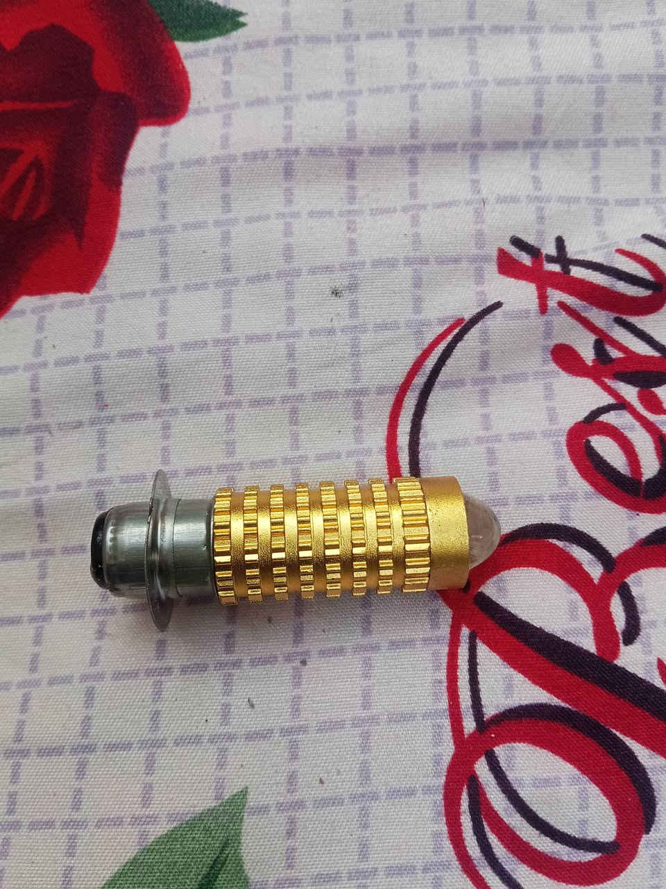 سلام عليكم صالنصه وحده كاتم وحده صوت  عدد 2 وتانكي اسود وكابريته كلهن ب 50 شراي خاص وبيك خير وتدلل رقم واتساب فقط ***********
